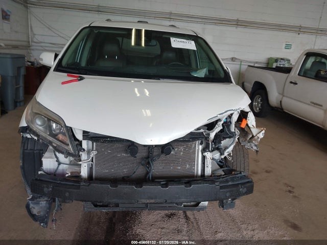 Aukcja sprzedaży 2019 Toyota Sienna Limited 7 Passenger, vin: 5TDDZ3DCXKS220632, numer aukcji: 45608132