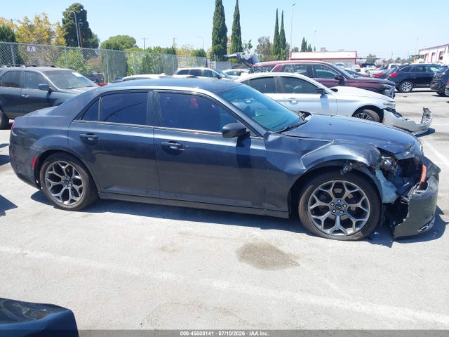 2C3CCABGXJH141048 Chrysler 300 300s