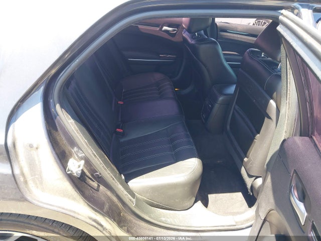 2C3CCABGXJH141048 Chrysler 300 300s