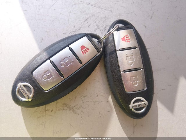 45608163 :رقم المزاد ، JN8AE2KP6F9130837 vin ، 2015 Nissan Quest مزاد بيع