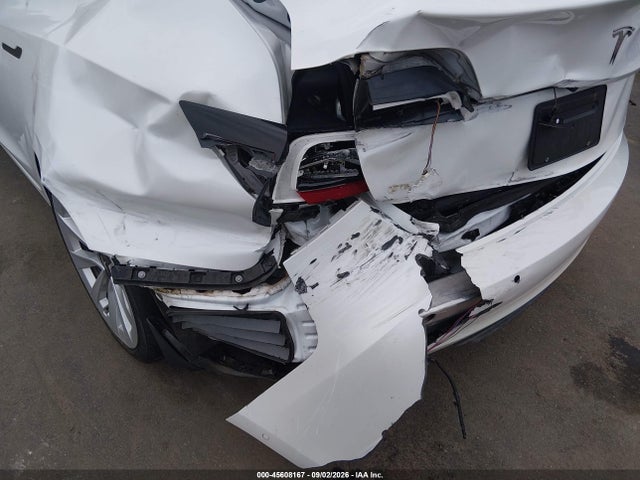 Продаж на аукціоні авто 2021 Tesla Model 3 Standard Range Plus Rear-wheel Drive, vin: 5YJ3E1EA2MF977847, номер лоту: 45608167