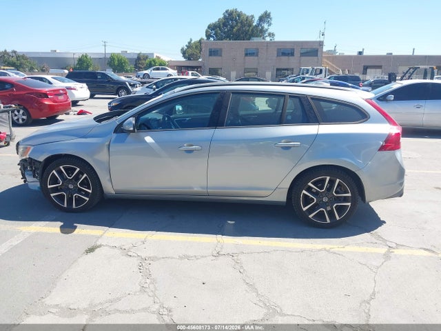 Volvo V60 T5 Dynamic 2018 YV140MSL7J2398226 Image 15