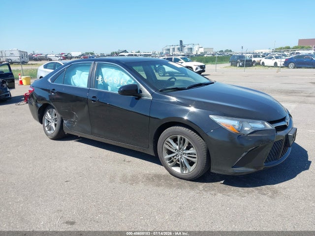 4T1BF1FK1GU260279 Toyota CAMRY SE