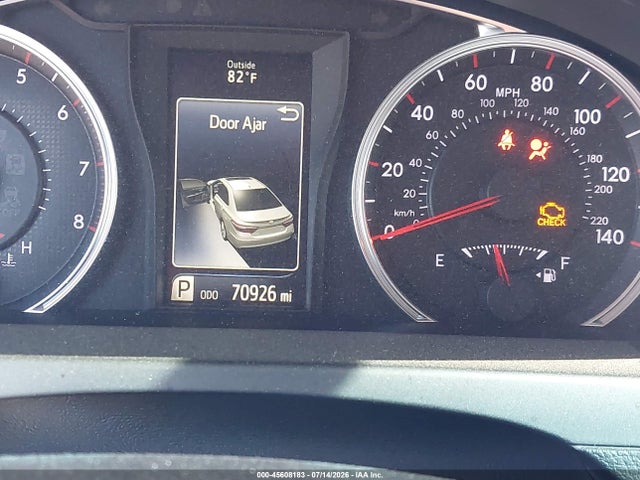 4T1BF1FK1GU260279 Toyota CAMRY SE