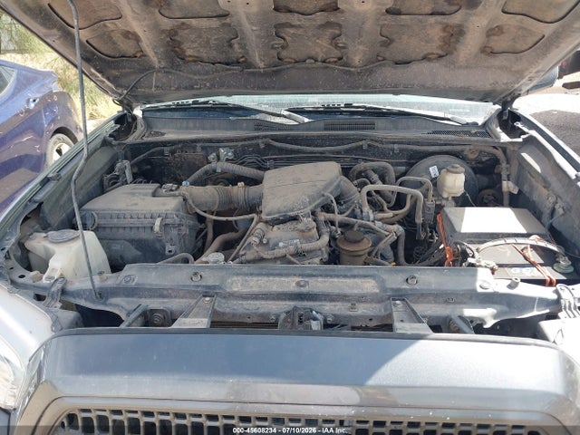 5TFAX5GN4JX129141 Toyota Tacoma Sr5