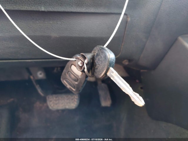 5TFAX5GN4JX129141 Toyota Tacoma Sr5