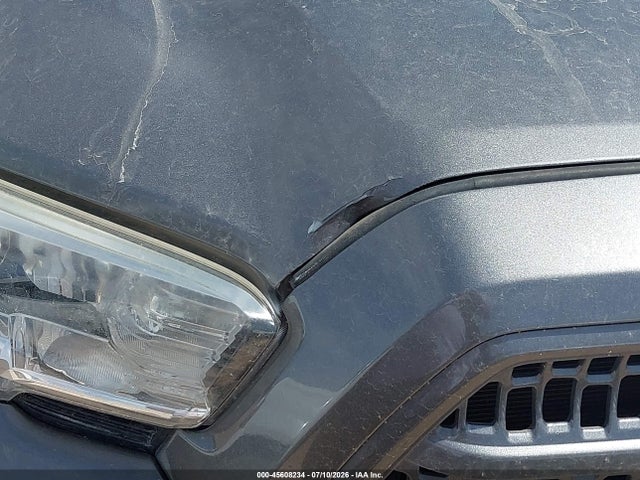 5TFAX5GN4JX129141 Toyota Tacoma Sr5