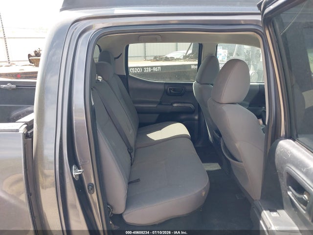 5TFAX5GN4JX129141 Toyota Tacoma Sr5