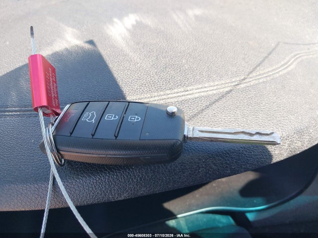 KNDPM3AC4J7423864 KIA Sportage Lx