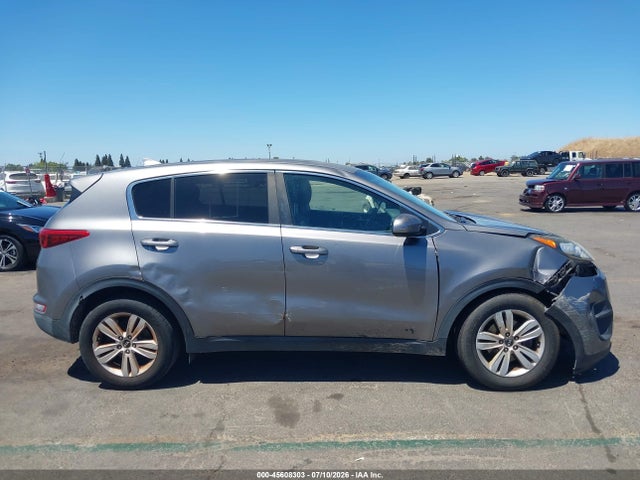 KNDPM3AC4J7423864 KIA Sportage Lx