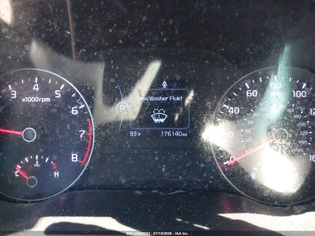 KNDPM3AC4J7423864 KIA Sportage Lx