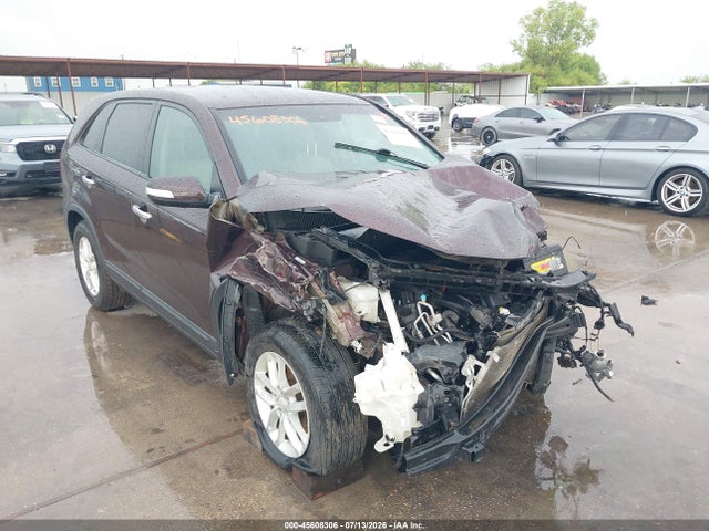 2014 Kia Sorento Lx მანქანა იყიდება აუქციონზე, vin: 5XYKT4A62EG425327, აუქციონის ნომერი: 45608306
