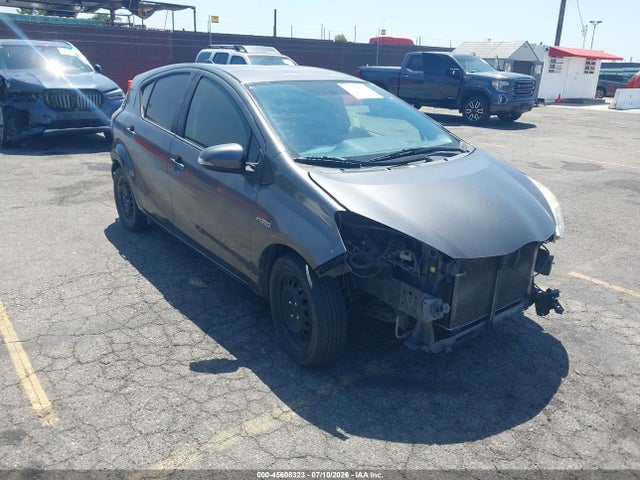 Toyota Prius C Two 2015 JTDKDTB35F1108493 Image 1