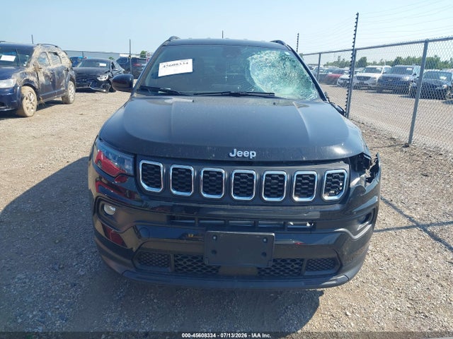 45608334 :رقم المزاد ، 3C4NJDBN4ST585934 vin ، 2025 Jeep Compass Latitude 4x4 مزاد بيع