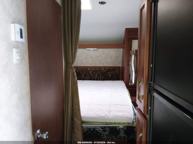 Pacific Coach Works Other 2014 5UYCN3122ER015662 Image 5