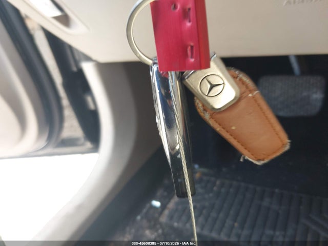 WDC0G4JBXJV037249 Mercedes-Benz GLC 300