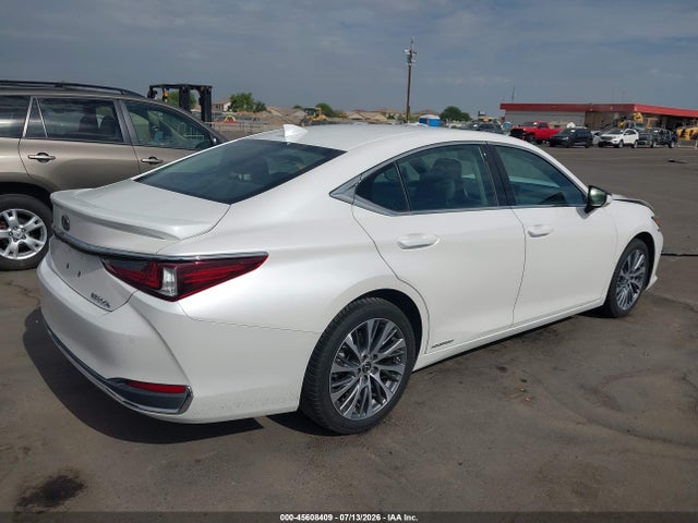 Lexus ES 300H 2019 58AB21B10KU004290 Image 4