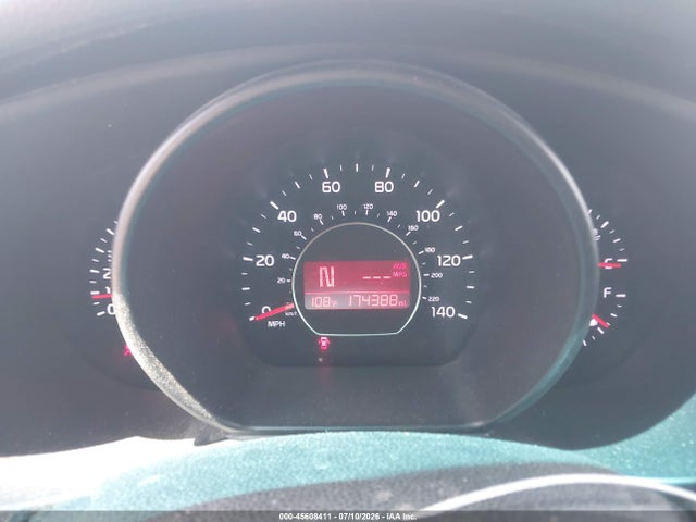 KNDJP3A58E7746089 KIA SOUL +