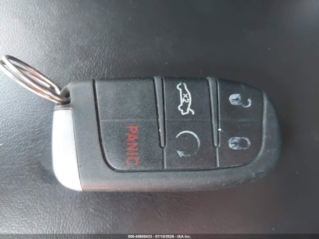 Продаж на аукціоні авто 2015 Chrysler 200 C, vin: 1C3CCCEG8FN540112, номер лоту: 45608433
