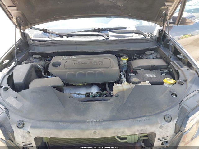 2019 Jeep Cherokee Latitude Plus Fwd მანქანა იყიდება აუქციონზე, vin: 1C4PJLLB1KD275365, აუქციონის ნომერი: 45608476