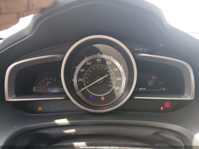 Продаж на аукціоні авто 2015 Mazda Mazda3 I Sport, vin: JM1BM1K79F1245220, номер лоту: 45608479