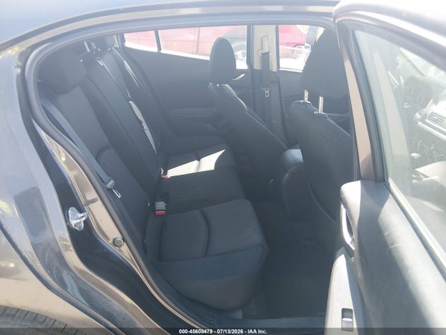 Продаж на аукціоні авто 2015 Mazda Mazda3 I Sport, vin: JM1BM1K79F1245220, номер лоту: 45608479