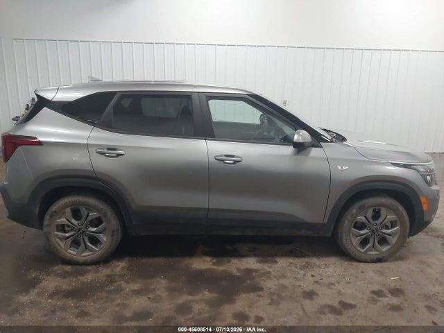2024 Kia Seltos Lx მანქანა იყიდება აუქციონზე, vin: KNDEPCAA0R7637128, აუქციონის ნომერი: 45608514