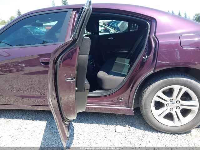 2C3CDXBG8LH205526 Dodge Charger Sxt Rwd