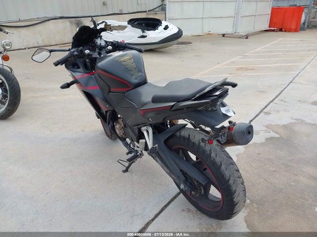 MLHNC5104J5400296 Honda Cbr300 R