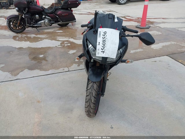 MLHNC5104J5400296 Honda Cbr300 R