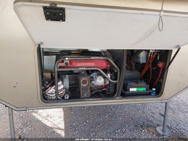 Продаж на аукціоні авто 2012 Redwood Other, vin: 4V0FC3620CR002123, номер лоту: 45608597