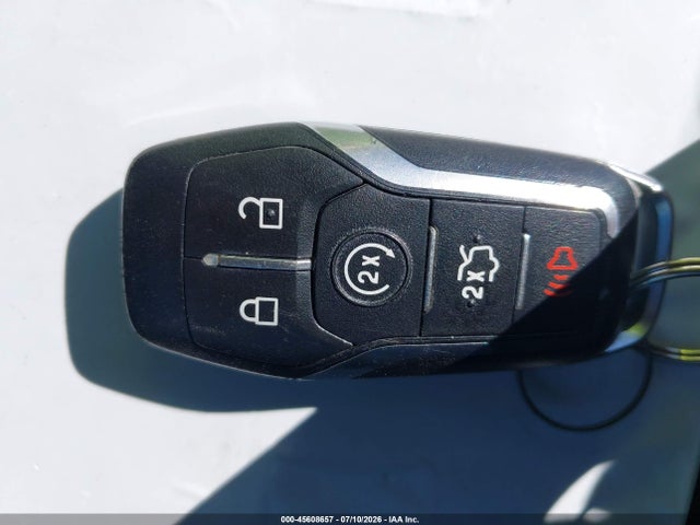 Ford Fusion Titanium 2016 3FA6P0K92GR106628 Image 11