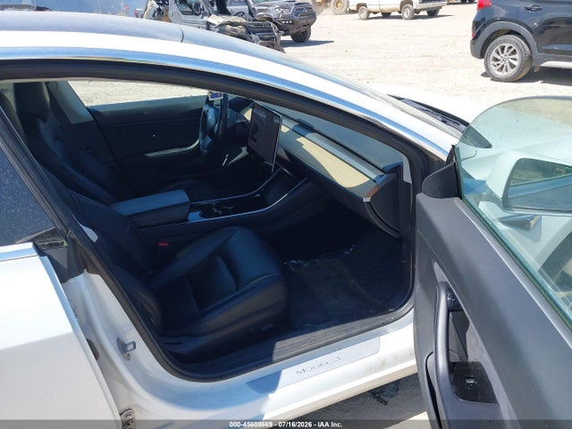 Tesla Model 3 Long Range/performance 2018 5YJ3E1EB1JF117832 Image 5