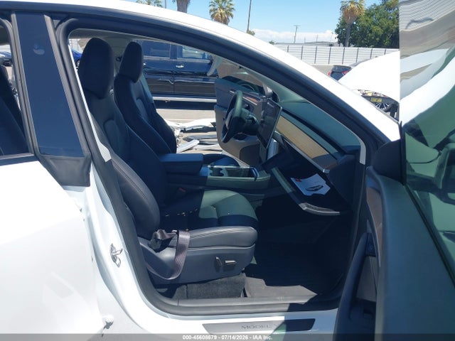 45608679 :رقم المزاد ، 7SAYGDEF9RF081035 vin ، 2024 Tesla Model Y Performance Dual Motor All-wheel Drive مزاد بيع