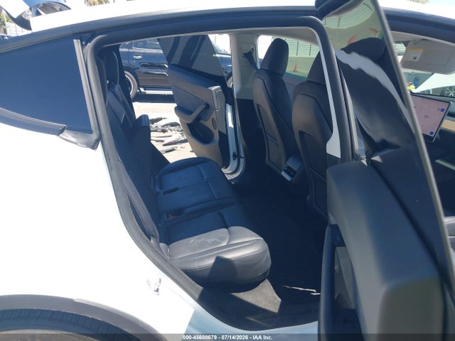 45608679 :رقم المزاد ، 7SAYGDEF9RF081035 vin ، 2024 Tesla Model Y Performance Dual Motor All-wheel Drive مزاد بيع