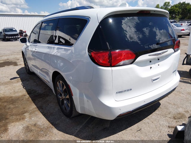 Продажа на аукционе авто 2017 Chrysler Pacifica Limited, vin: 2C4RC1GG9HR839685, номер лота: 45608697