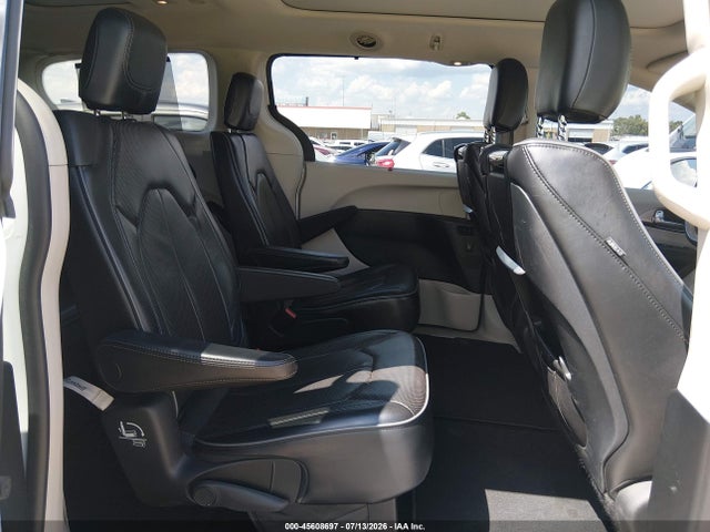 Продажа на аукционе авто 2017 Chrysler Pacifica Limited, vin: 2C4RC1GG9HR839685, номер лота: 45608697