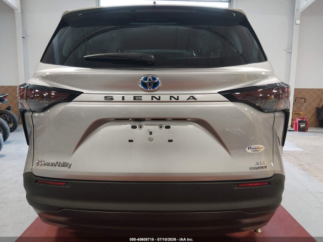 2024 Toyota Sienna Xle მანქანა იყიდება აუქციონზე, vin: 5TDJRKECXRS191543, აუქციონის ნომერი: 45608718