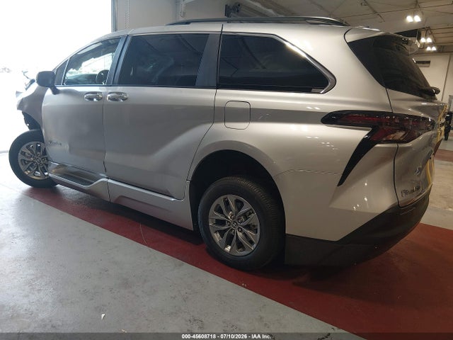 2024 Toyota Sienna Xle მანქანა იყიდება აუქციონზე, vin: 5TDJRKECXRS191543, აუქციონის ნომერი: 45608718