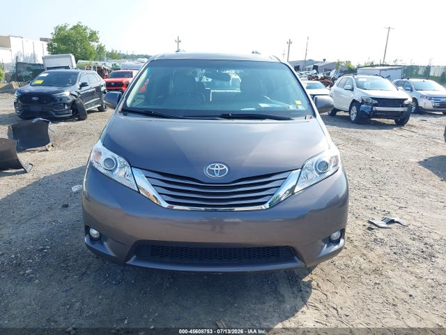 5TDDK3DC2GS129091 Toyota Sienna Xle 7 Passenger
