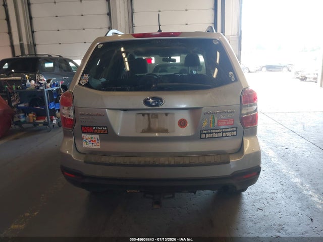Subaru Forester 2.5i Premium 2015 JF2SJADC3FH452181 Image 17