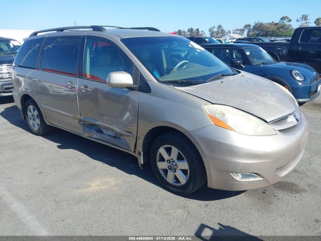 2006 Toyota Sienna Xle მანქანა იყიდება აუქციონზე, vin: 5TDZA22C86S447270, აუქციონის ნომერი: 45608865