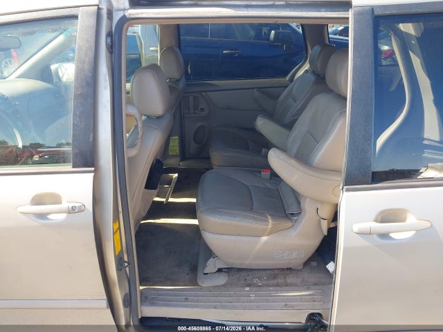 2006 Toyota Sienna Xle მანქანა იყიდება აუქციონზე, vin: 5TDZA22C86S447270, აუქციონის ნომერი: 45608865