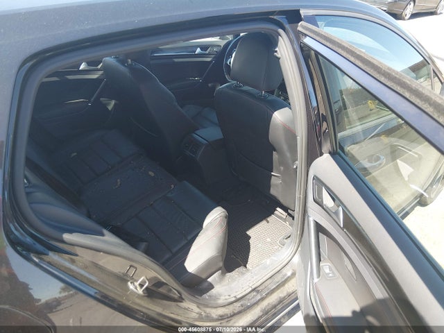 Продажа на аукционе авто 2017 Volkswagen Golf Gti Se 4-door, vin: 3VW447AU0HM005303, номер лота: 45608875