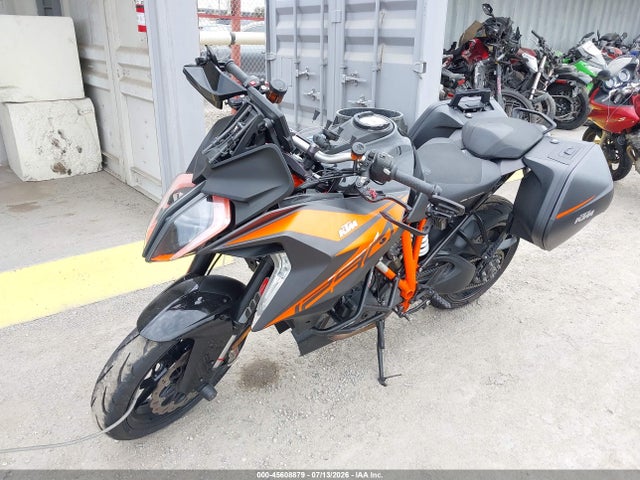 KTM 1290 Super Duke Gt 2019 VBKV6940XKM907528 Image 2