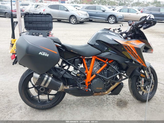 KTM 1290 Super Duke Gt 2019 VBKV6940XKM907528 Image 12