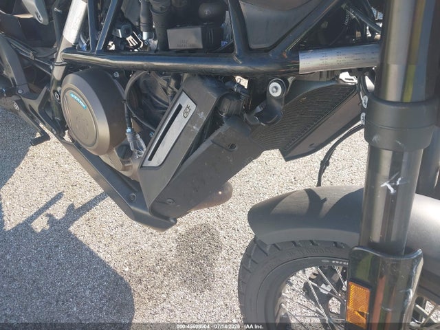 Husqvarna Svartpilen 701 2020 VBKUBV402LM789573 Image 14
