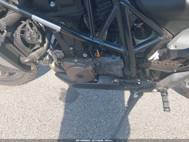 Husqvarna Svartpilen 701 2020 VBKUBV402LM789573 Image 9