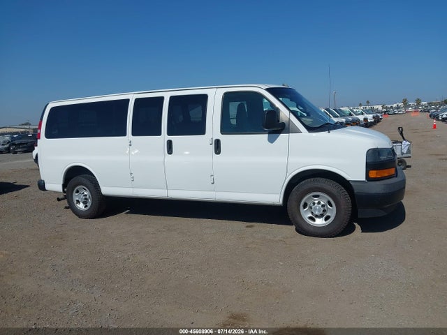 Chevrolet Express 3500 Ls 2019 1GAZGNFG7K1360036 Image 14