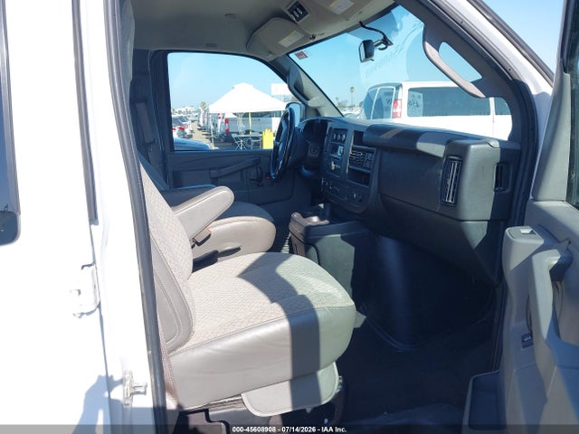 Chevrolet Express 3500 Ls 2019 1GAZGNFG2K1328885 Image 5